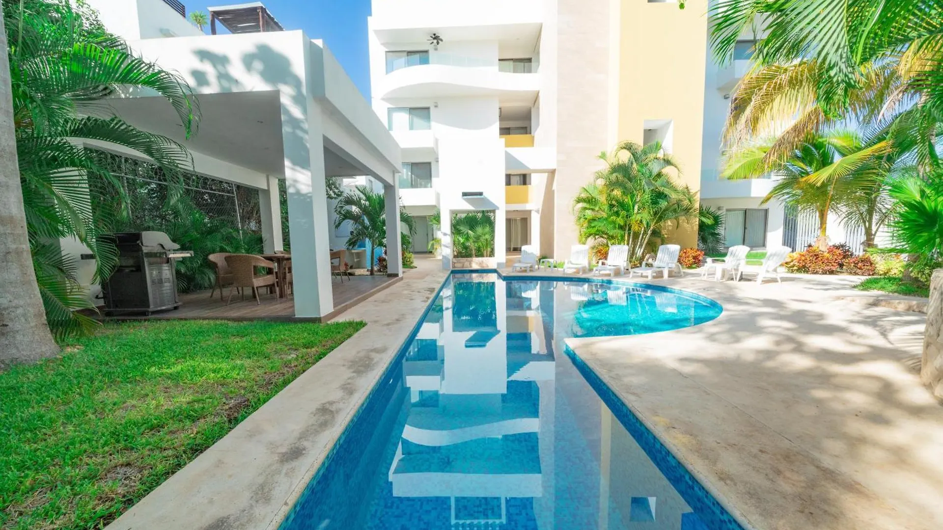 2 Bedroom Condo With Pool - At El Cielo Residencial, Atsi Playa del Carmen